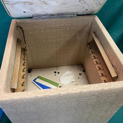 Rolling Sewing Chest
