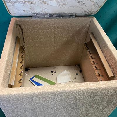Rolling Sewing Chest