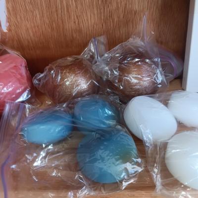 NICE SELECTION OF CANDLES