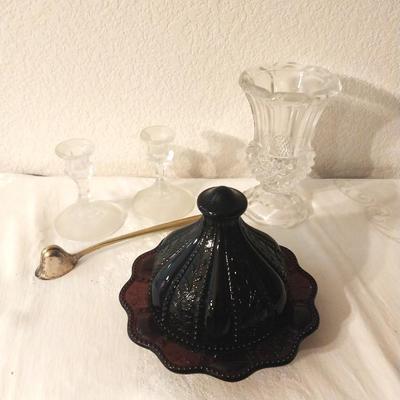 NICE COLORED CANDY DISH WITH LID-CANDLE HOLDERS-GLASS VASE