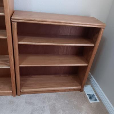 2 SOLID WOOD BOOKCASES W/ADJUSTABLE SHELVES