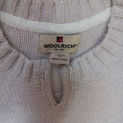 2 LADIES WOOLRICH SWEATERS SIZE XL