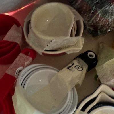 Free combine ship lot of 10 Glass Pyrex bowls
