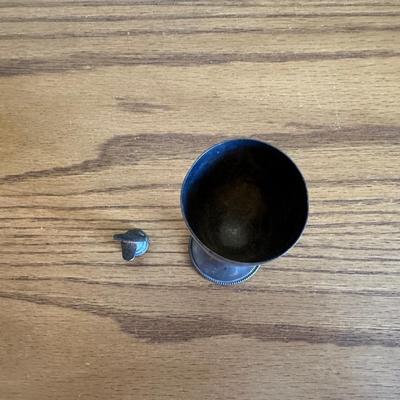 ANTIQUE COLLECTIBLES