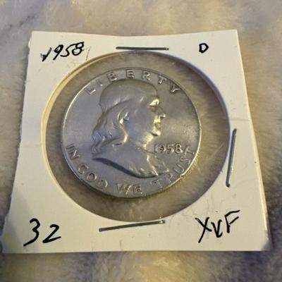 1958 BENJAMIN FRANKLIN HALF SILVER XVF