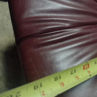 Wood Frame Faux Leather Executive's Office Chair