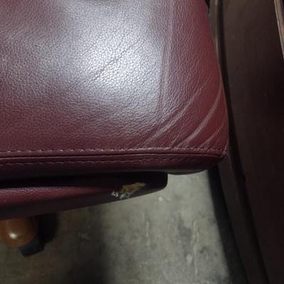 Wood Frame Faux Leather Executive's Office Chair