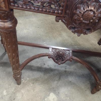 Italian Neo-Classical Design Formal Console Table