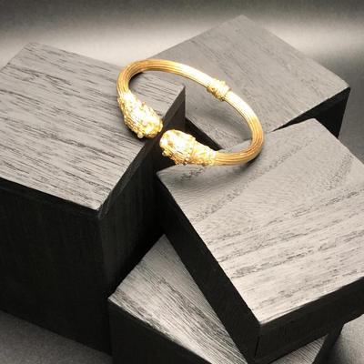 18k Yellow Gold Lions Head Bangle Bracelet Made in Greece