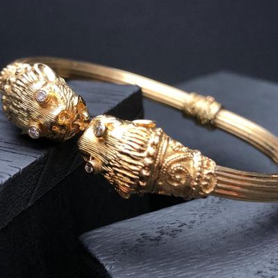 18k Yellow Gold Lions Head Bangle Bracelet Made in Greece