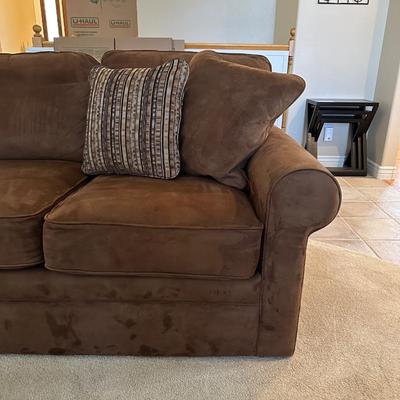 LA Z BOY MICROFIBER SOFA