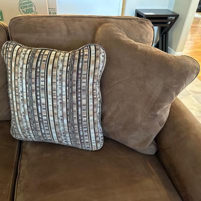 LA Z BOY MICROFIBER SOFA