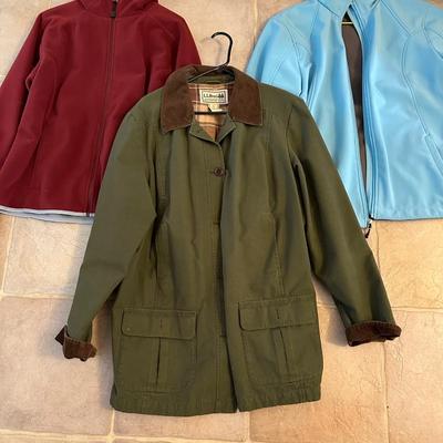 LADIES LL BEAN AND LAND'S END COAT AND JACKETS