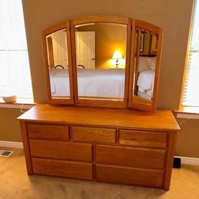 WOODLEY'S SOLID OAK 7 DRAWER DRESSER WITH TRIPLE MIRRORS