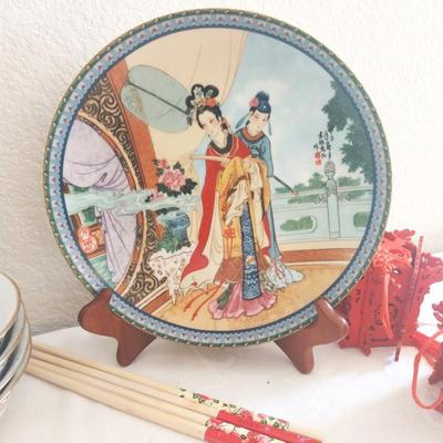 ASIAN DECOR AND RICE BOWLS