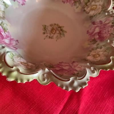 Three elegant serving