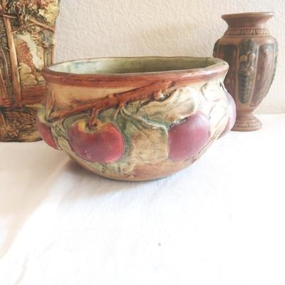 DECROTIVE VASES AND APPLE BOWL