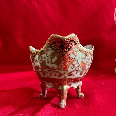 Oil lamp, Intricate piece of China and beautifully framed picture