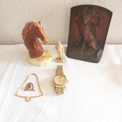 MENS ARMITRON WATCH-COLLEGE PIN AND TRINKETS