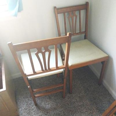 THREE VINTAGE WOODEN FOLDING CHAIRS