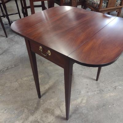 Henkel-Harris Mahogany Drop Leaf Side Table with Single Drawer Choice A