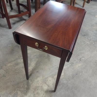 Henkel-Harris Mahogany Drop Leaf Side Table with Single Drawer Choice A
