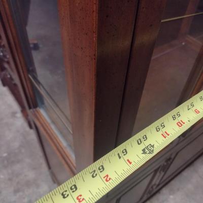 Century Furniture Company Chinoiserie Design Double Glass Door Front China Cabinet with Glass Shelves