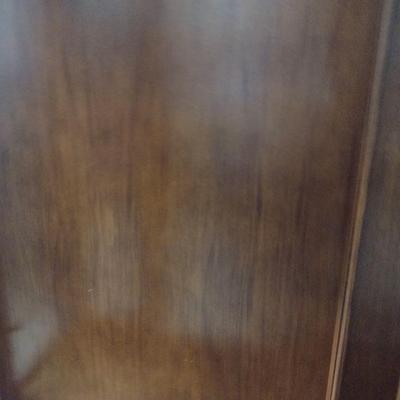 Century Furniture Company Chinoiserie Design Double Glass Door Front China Cabinet with Glass Shelves