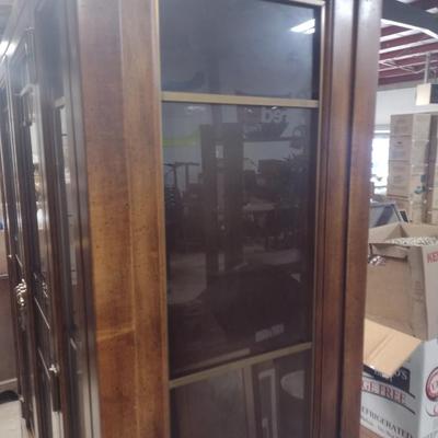 Century Furniture Company Chinoiserie Design Double Glass Door Front China Cabinet with Glass Shelves
