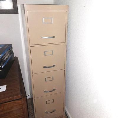 METAL FOUR DRAWER FILING CABINET