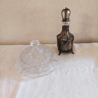 DECORATIVE BOTTLE AND CANDY DISHES