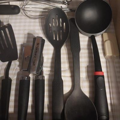 KITCHEN UTENSILS