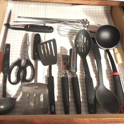 KITCHEN UTENSILS