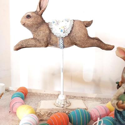 EASTER DECORATIONS