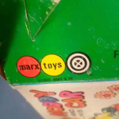 LOT 130 VINTAGE FRICTION DRIVE CAR BY MARX