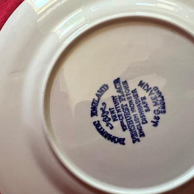 Blue and white decorative plates collect