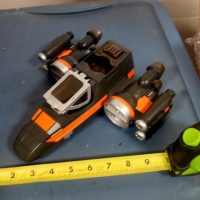 LOT 133 STAR WARS SHIP