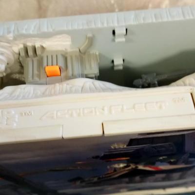 LOT 135 STAR WARS ACTION FLEET