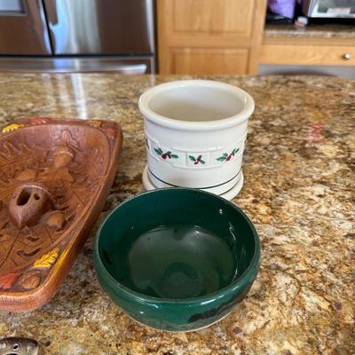 MISC KITCHEN ITEMS