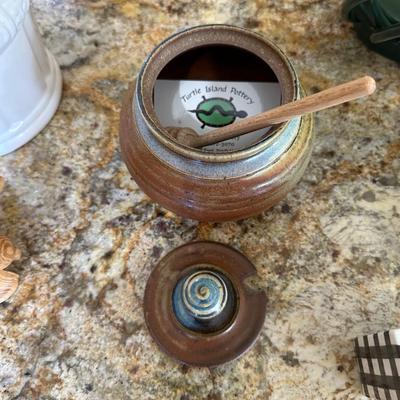 MISC KITCHEN ITEMS