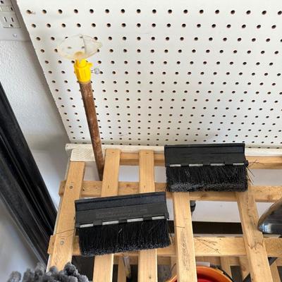 SMALL SNOW SHOVEL, FLOOR DUSTER, SNOW SHOVELS, 2 STEP STOOLS AND CLEANING BUCKETS