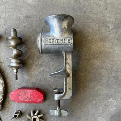 MERIT NO 15 HAND GRINDER