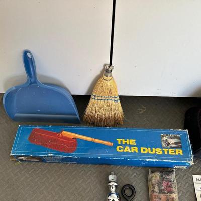 THE CAR DUSTER, 2" HITCH BALL, SCUNCI STEAMER AND MORE