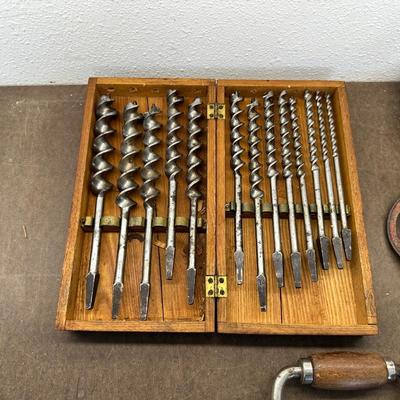 HAND DRILLS AND DRILL BITS