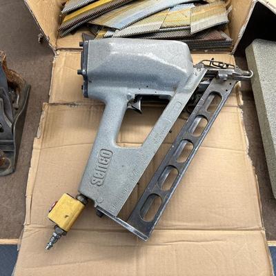 SENCO AIR NAIL GUN, NAILS, WOOD PLANE AND KNEE PADS