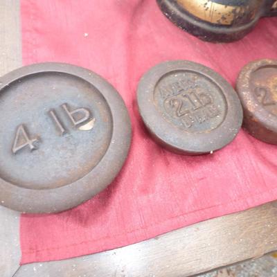 Antique Phillips & Hammond Scale with Weights- 14 Lb Capacity