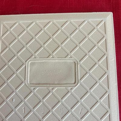 19 backsplash tiles for kittens or bathrooms or to decorate any area