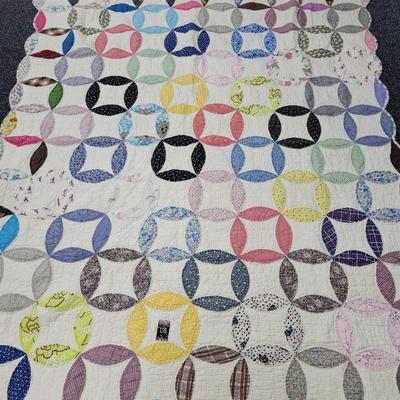 Modern Flowering Snowball Quilt