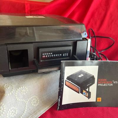 Kodak projector with slide holder movie Dick for 75