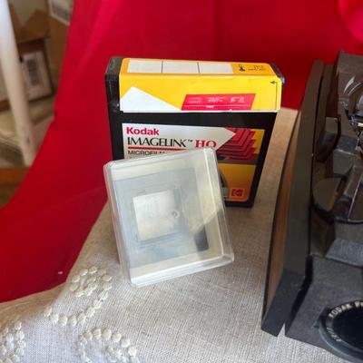 Slide projector extra slide